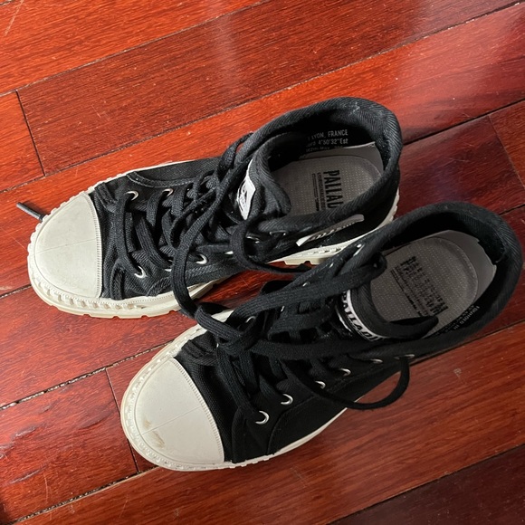 Palladium Canvas High Tops - Picture 3 of 5